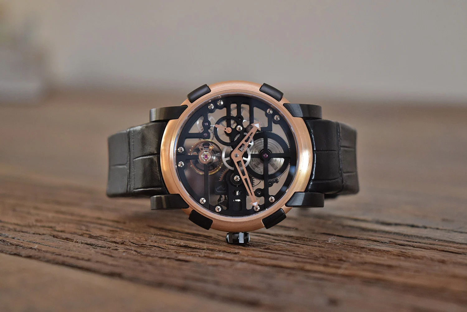 Vanguard Time Shop -Vanguard Time Shop RJ Romain Jerome Skylab 44 Red 18